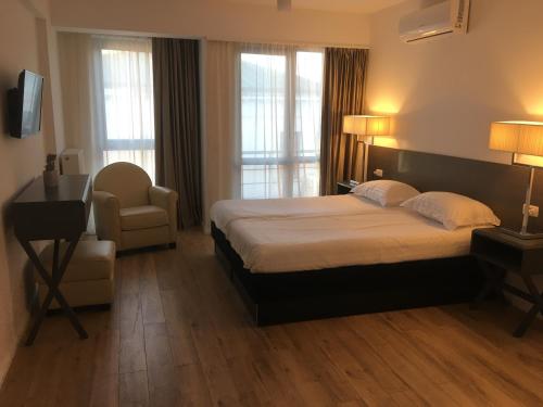 Фотография апарт отеля Urban 7 Residence