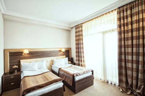 Фотография гостиницы Cruise Hotel