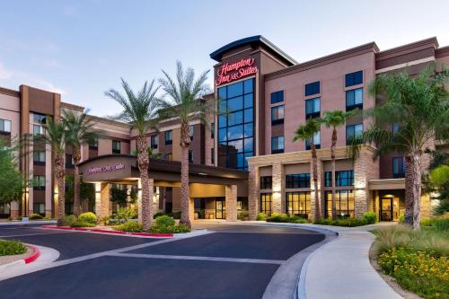 Фотография гостиницы Hampton Inn & Suites Phoenix Glendale-Westgate