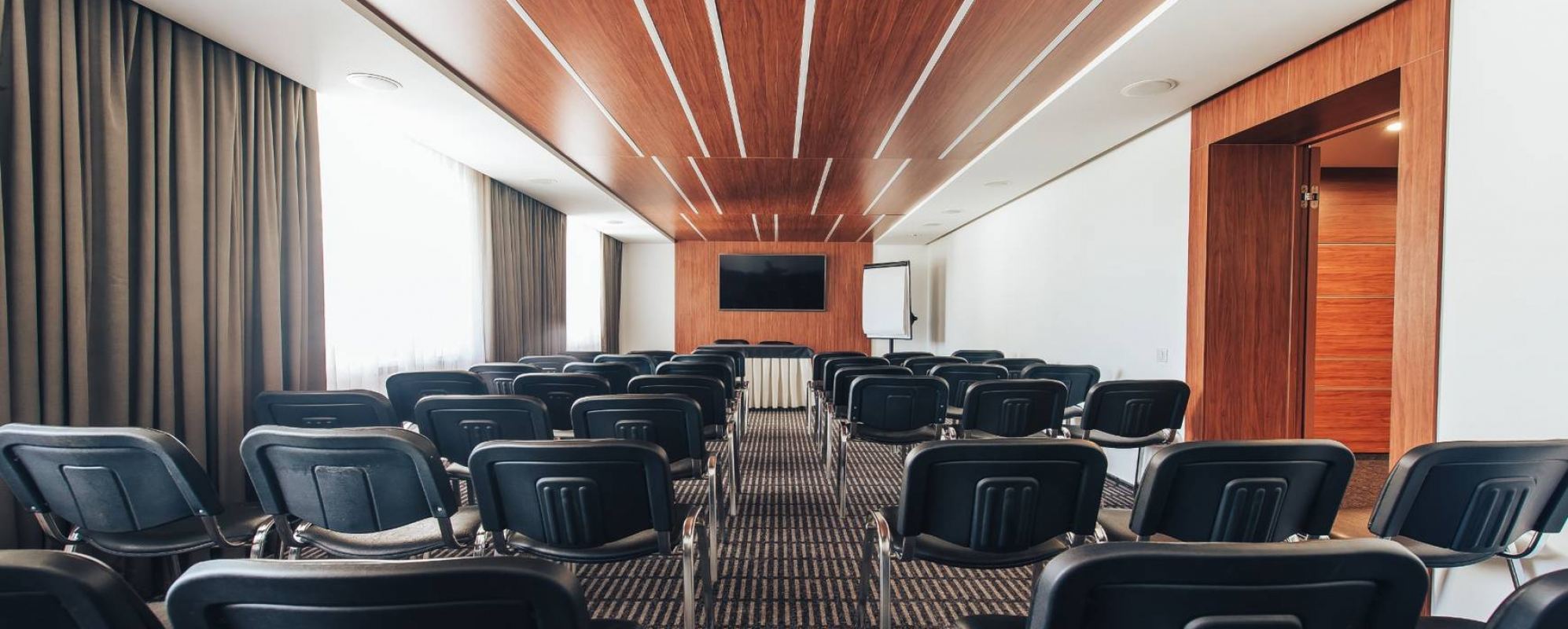 Фотографии конференц-зала Ильинский зал