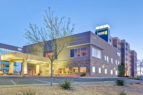 Фотография гостиницы Home2 Suites by Hilton Albuquerque Downtown/University