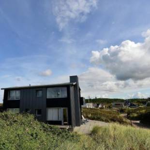 Фотографии гостевого дома 
            Modern Holiday Home with Terrace in Bergen aan Zee