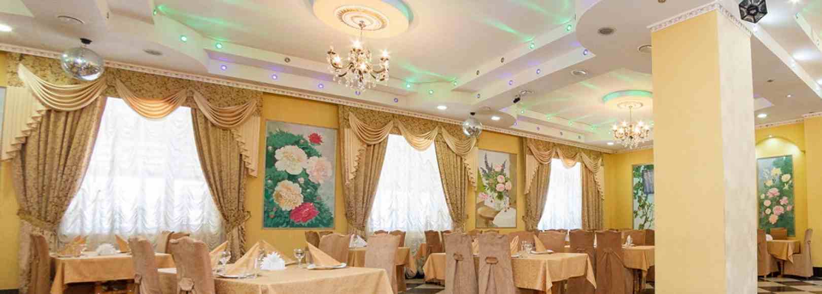 Фотография банкетного зала 7 и Я