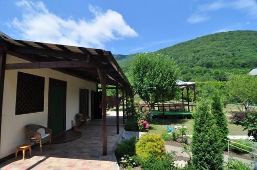 Фотографии гостевого дома
Горный воздух