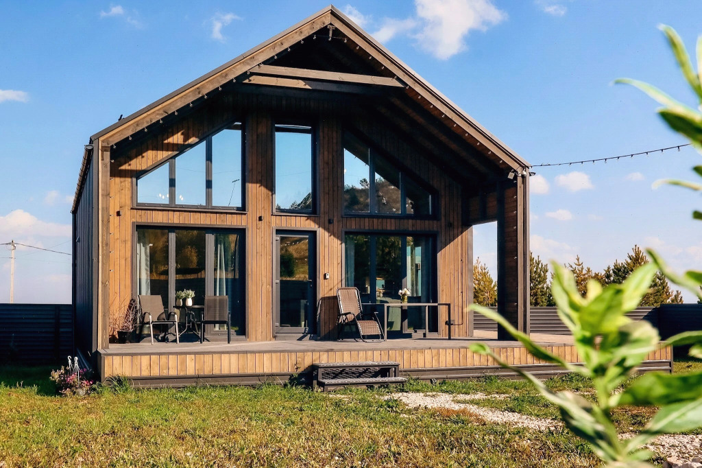 Фотография Коттеджа Частный дом Барн-Хаус возле горнолыжного курорта Чекерил Уютно Ижевск