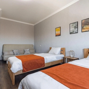 Фотография квартиры Стрелка на улице Бурнаковская 107