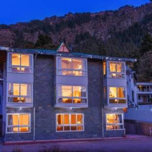 Фотографии гостиницы 
            The Pinewood, Nainital by Leisure Hotels