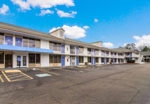 Фотография гостиницы Motel-6 Lagrange Ga