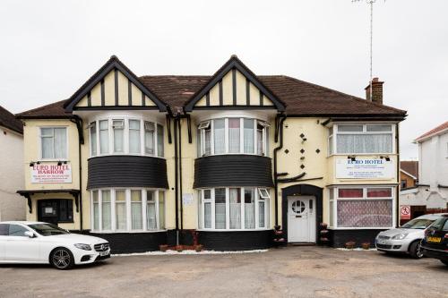 Фотография мини отеля Euro Hotel Harrow