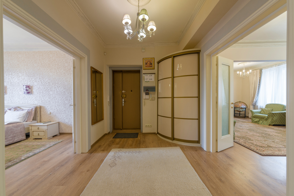 Фотография квартиры Апартаменты 4-комнатные HomeApart пр-т Независимости, 23