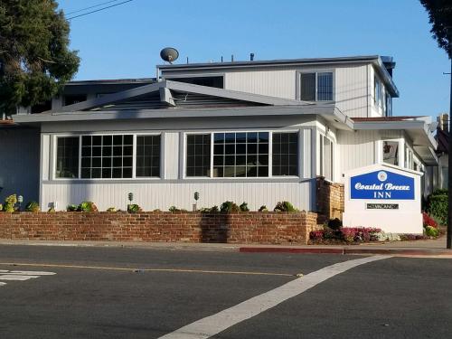 Фотография мотеля Coastal Breeze Inn