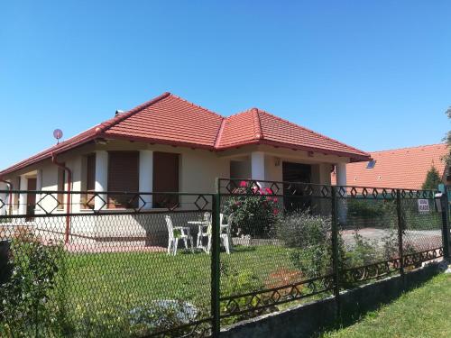 Фотография гостевого дома Betty Apartman