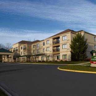 Фотографии гостиницы
Courtyard Detroit Brighton