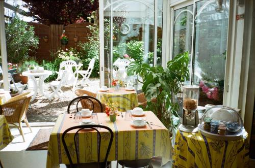 Фотография гостиницы Hôtel Beauséjour