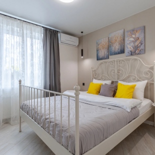 Фотография квартиры Апартаменты RentPlaza евродвушка Люкс в современном ЖК