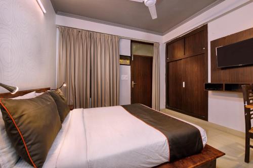 Фотографии гостиницы 
            Collection O 46143 Hotel Ratiram Palace