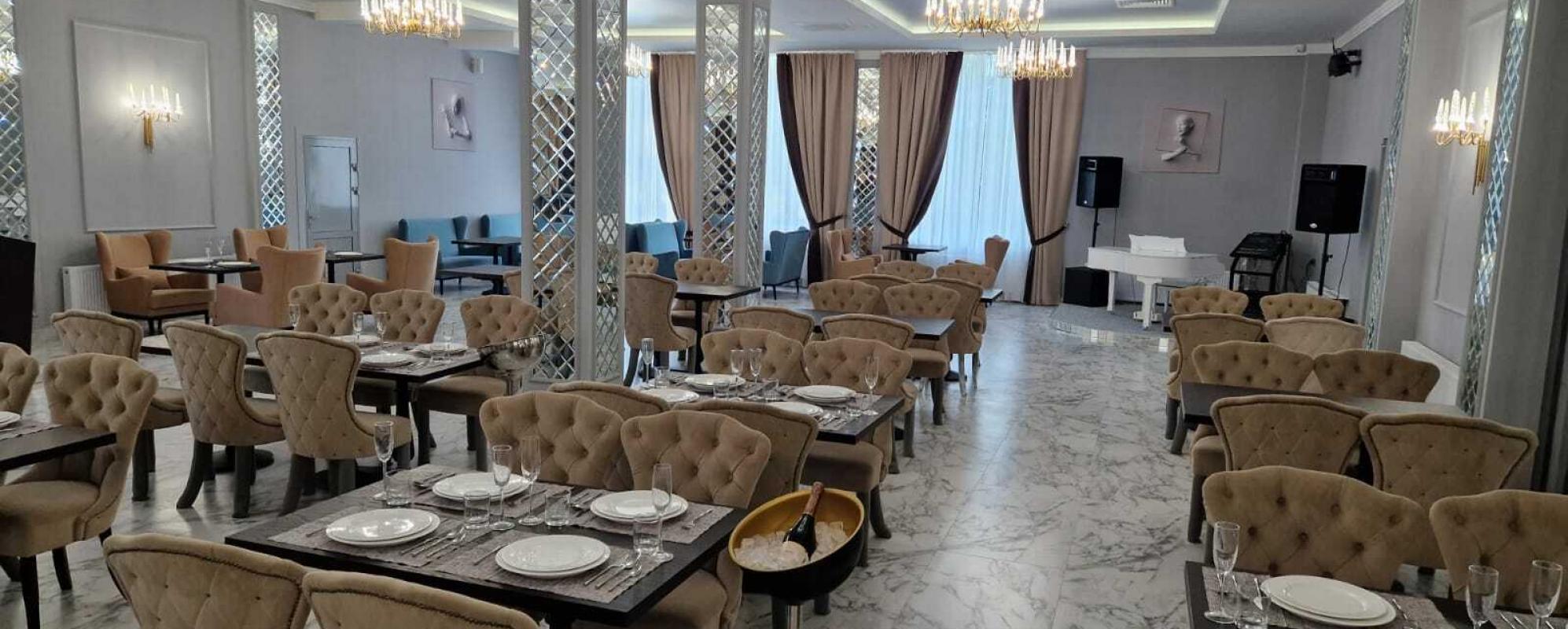 Фотографии банкетного зала Зал ресторана Кристалл