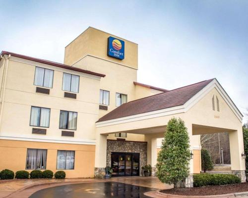 Фотография гостиницы Comfort Inn Fayetteville I-95