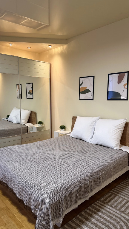 Фотография квартиры Квартира Просторная в Центре Города со Своей Парковкой