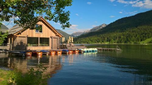 Фотография гостиницы Strandhotel am Weissensee