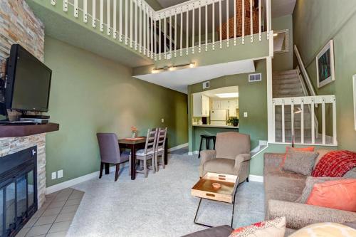 Фотография гостевого дома Mountainside 126G