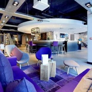 Фотографии гостиницы 
            Campanile Lyon Centre - Gare Perrache - Confluence