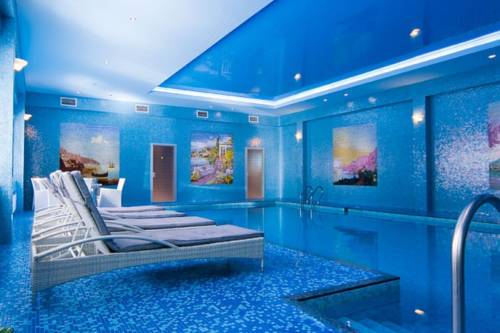 Фотографии гостиницы
Роял Зенит I