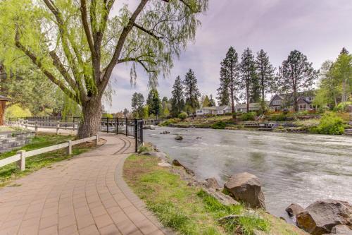 Фотография гостевого дома NW Wall Street Condos