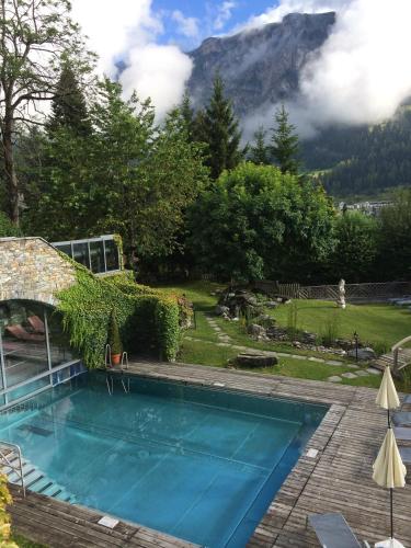 Фотография гостиницы Hotel Cresta