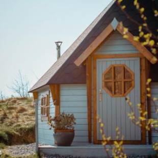 Фотографии базы отдыха
Skye Eco Bells