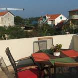 Фотография гостевого дома Apartments by the sea Preko, Ugljan - 14917