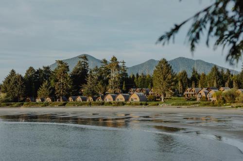 Фотографии базы отдыха 
            Ocean Village
