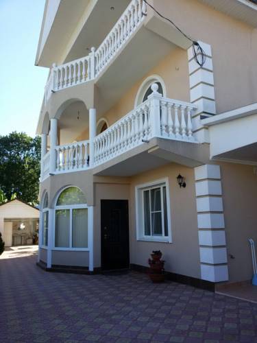 Фотографии гостевого дома
Марина