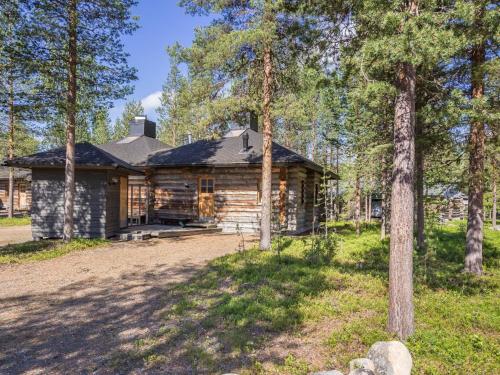 Фотография гостевого дома Holiday Home Ylläsparit as- mustikka