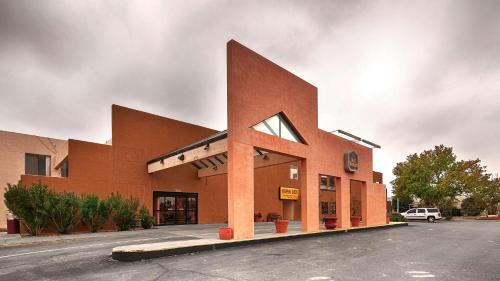 Фотография гостиницы Best Western Pecos Inn