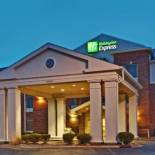 Фотография гостиницы Holiday Inn Express Hotel & Suites Chicago-Algonquin, an IHG Hotel