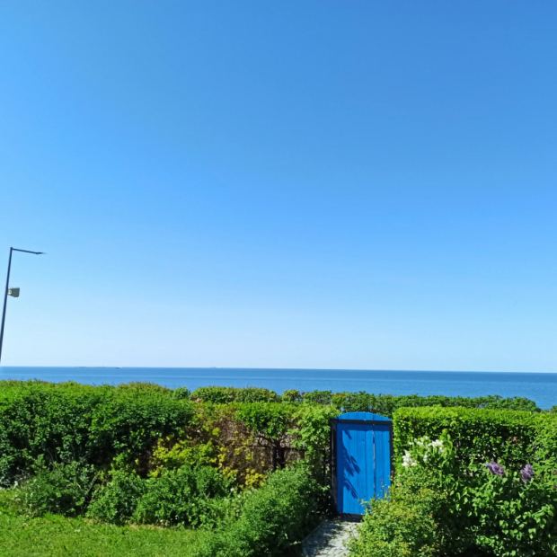 Фотографии квартиры
Апартаменты Домик у моря Мечты сбываются с Видом на Море в Центре Первой Линии