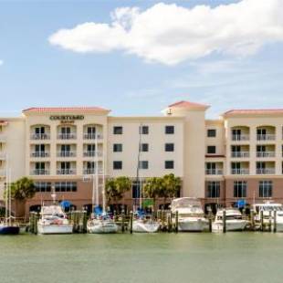 Фотографии гостиницы
Courtyard by Marriott St. Petersburg Clearwater/Madeira Beach
