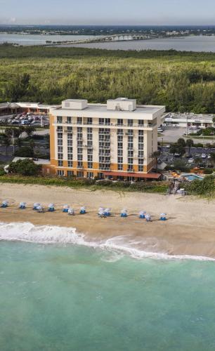 Фотография гостиницы Courtyard by Marriott Hutchinson Island Oceanside/Jensen Beach