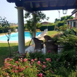 Фотографии мини отеля
B&B Villa Fiorini