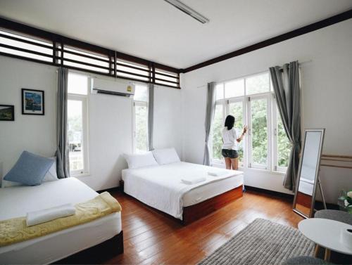 Фотография хостела Thirty Tree Garden House