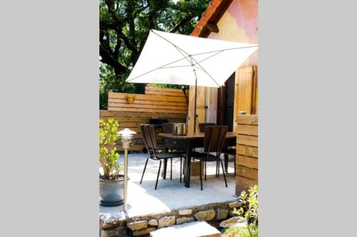 Фотография гостевого дома La Tanière des druides