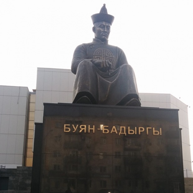 Фотография памятника Памятник Монгушу Буян-Бадыргы
