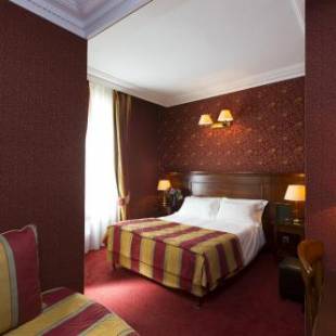 Фотографии гостиницы 
            Elysees Niel Hotel