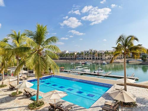 Фотографии гостиницы 
            Juweira Boutique Hotel