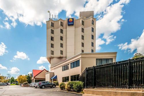 Фотография гостиницы Comfort Inn & Suites Alexandria Van Dorn Street