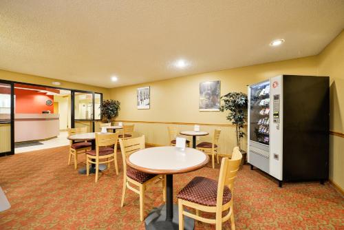 Фотография мотеля Americas Best Value Inn - East Syracuse