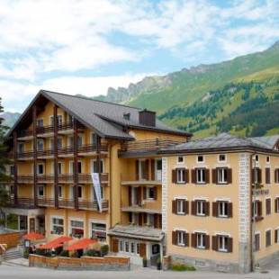 Фотографии гостиницы
Hotel Alpina Parpan