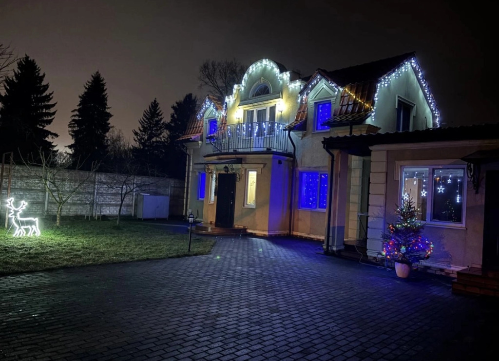 Фотография Коттеджа Частный дом Уютный двор