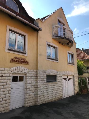 Фотография гостевого дома Óvár 12 Vendégház